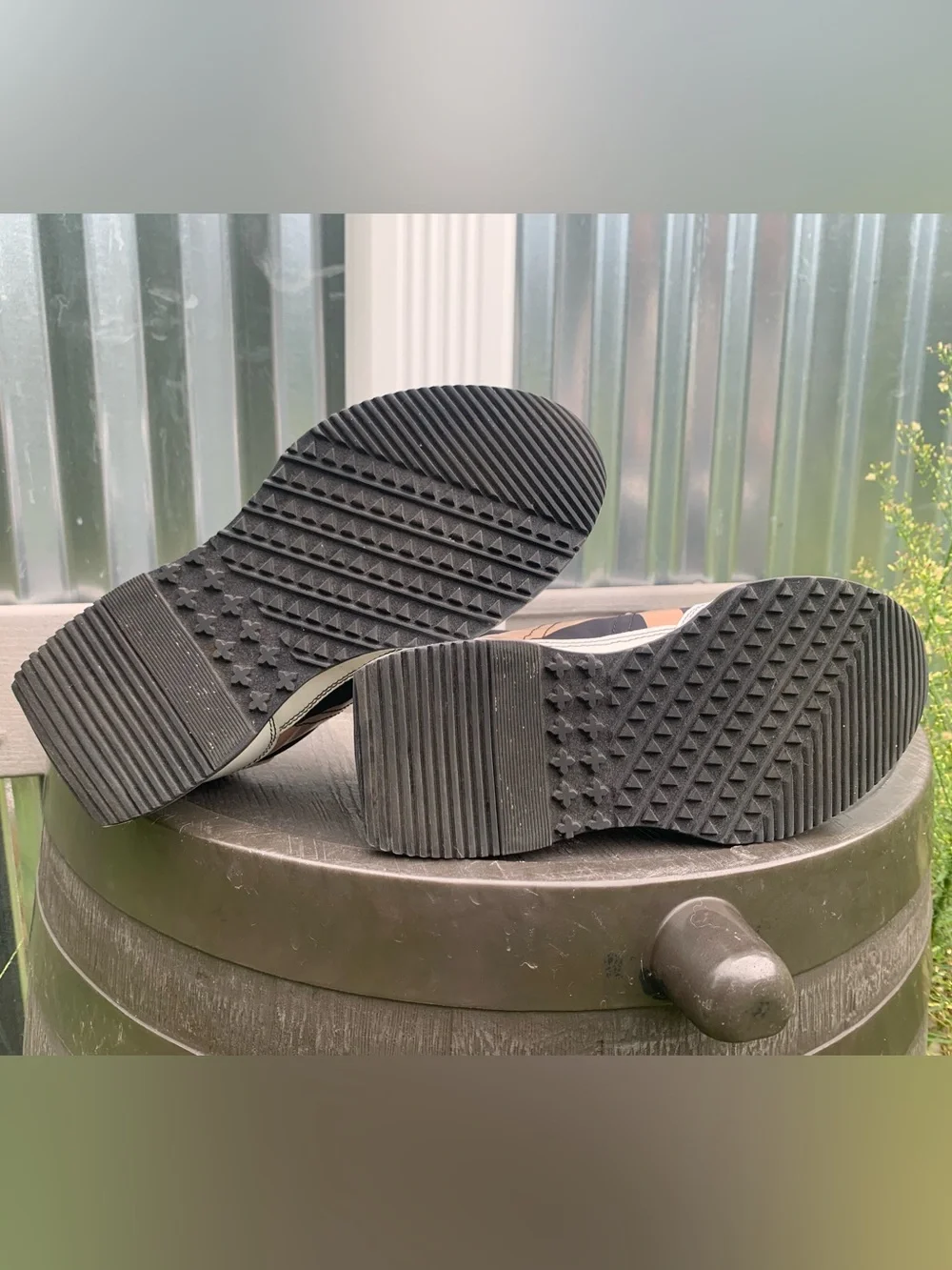 Steve Madden versatile low